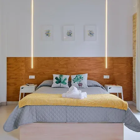Loft Elegante Con Techos Altos En Plaza Del Carmen * Valencie